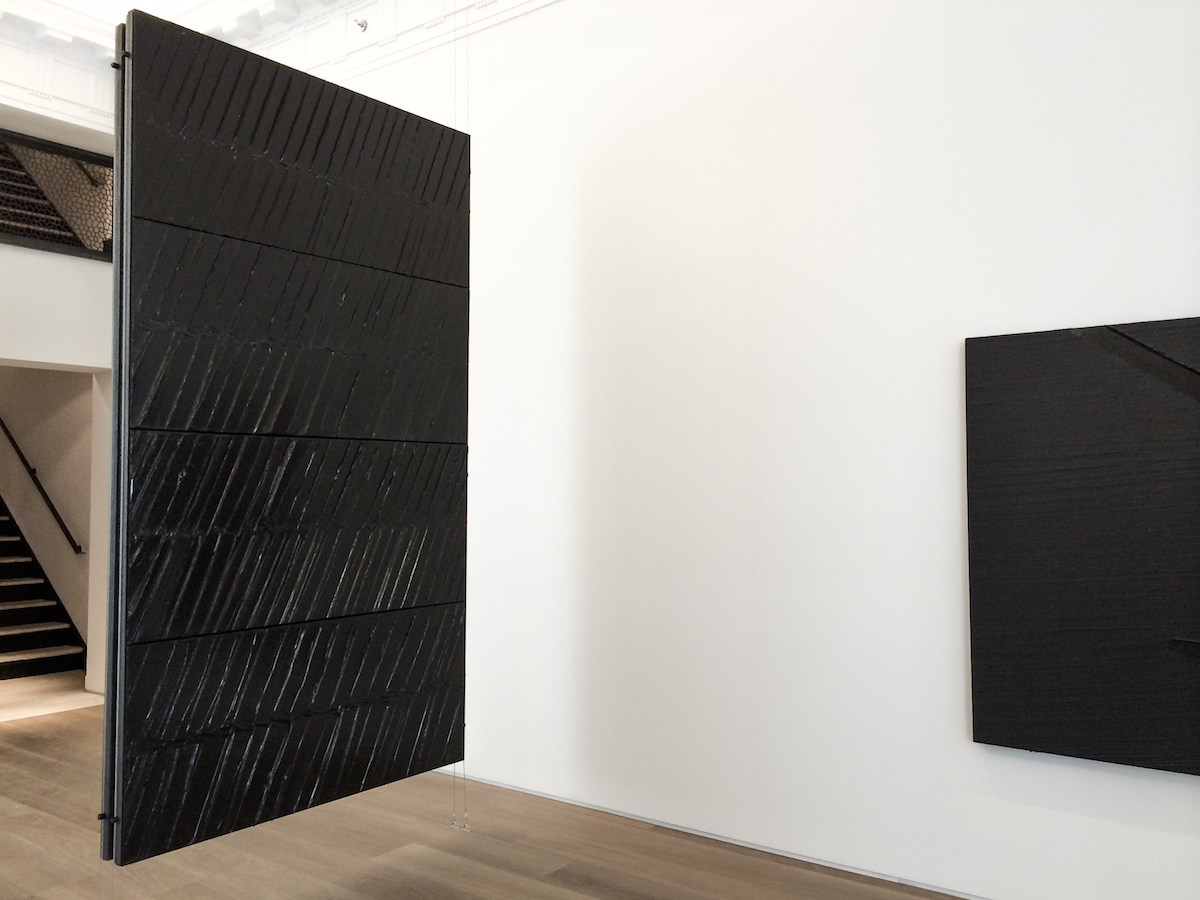 Pierre Soulages at Galerie Perrotin