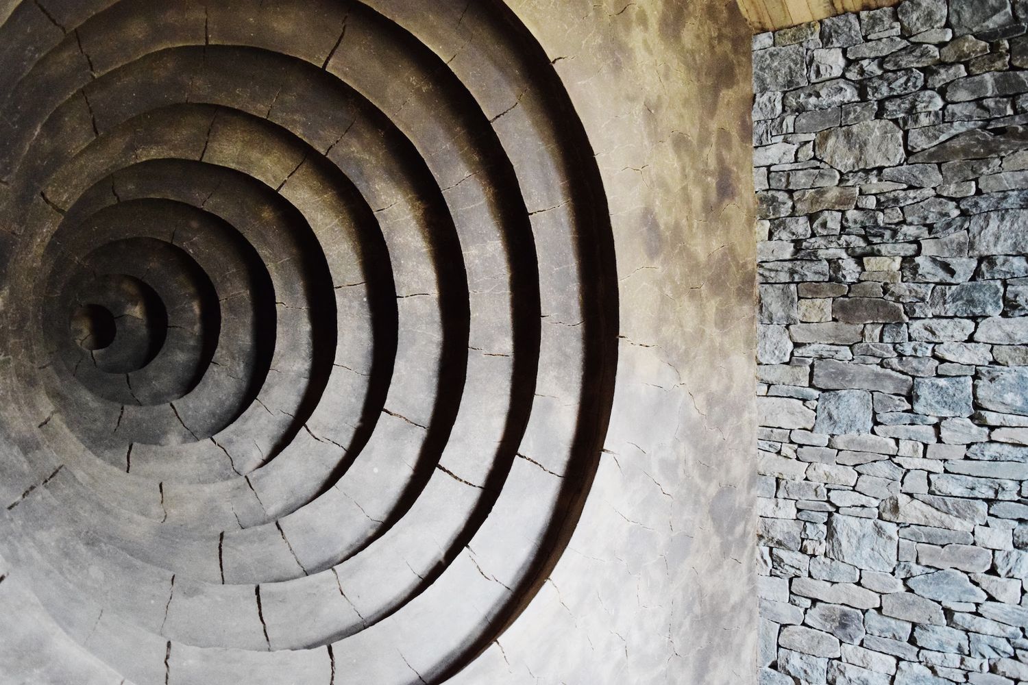 Andy Goldsworthy, Holes, Glenstone