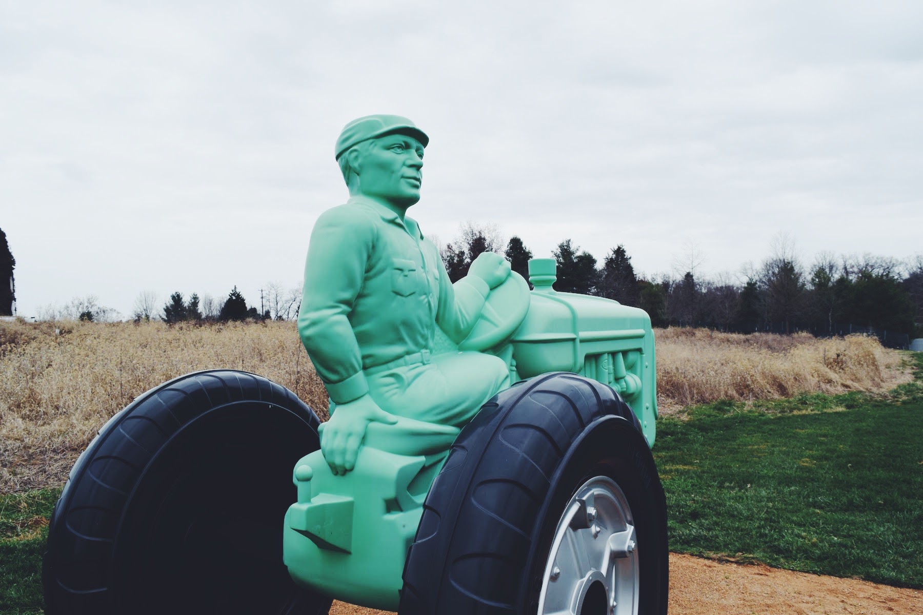 Charles Ray, Father Figure, at Glenstone