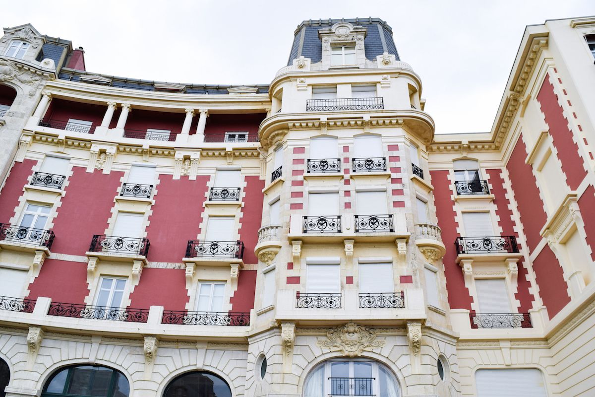 Where to Stay in Biarritz for the Best Experience