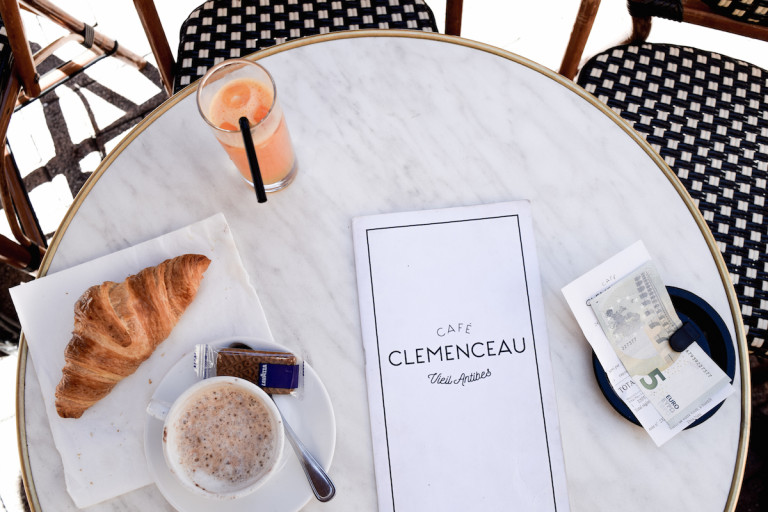 Best Cafés in Antibes – Café Clemenceau