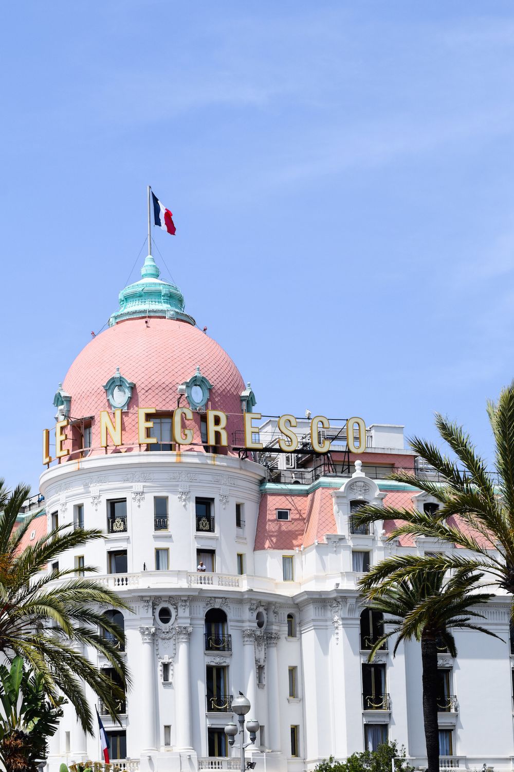 Le Negresco Hotel, Nice, France Travel Guide