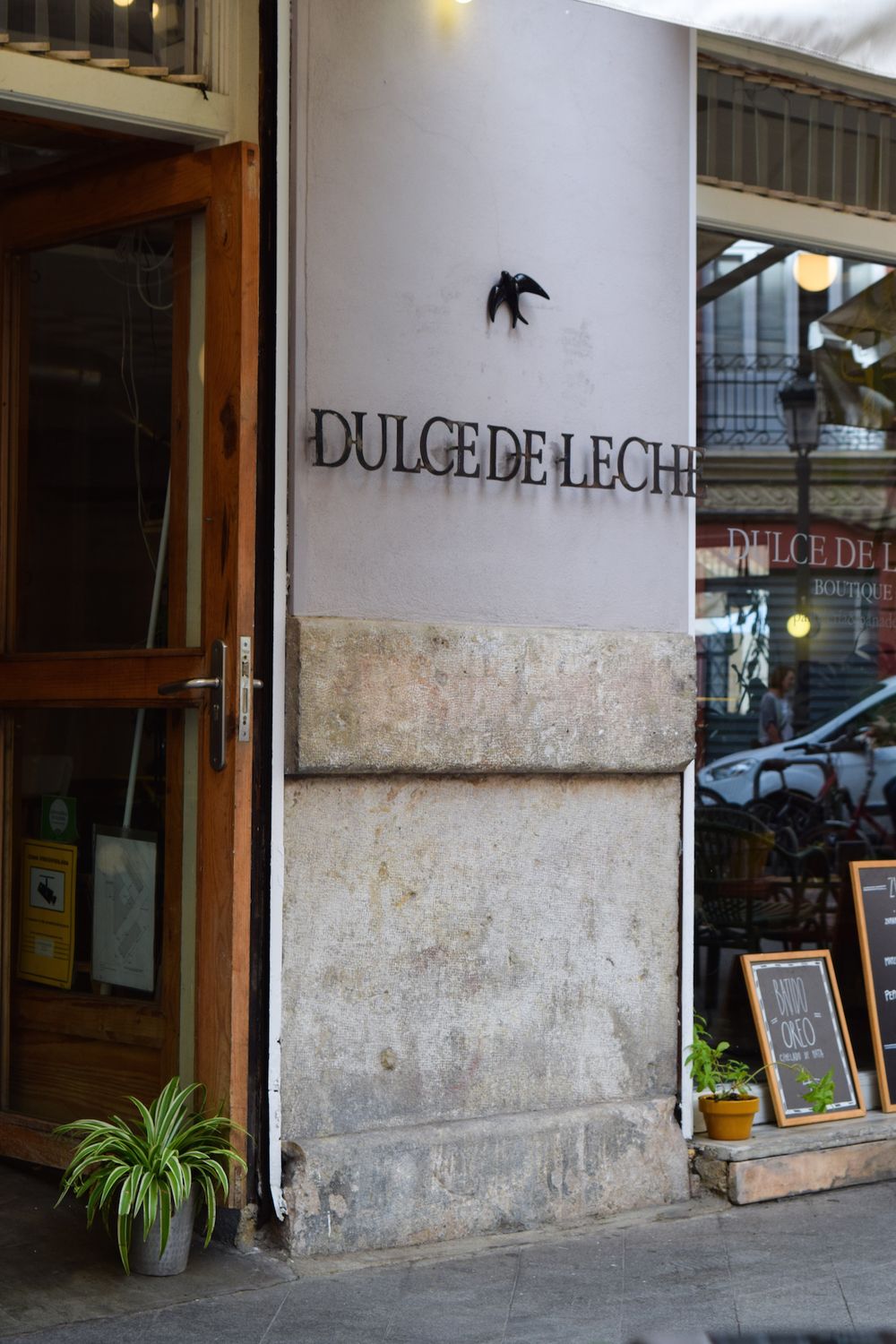 Dulce de Leche Valencia Entrance