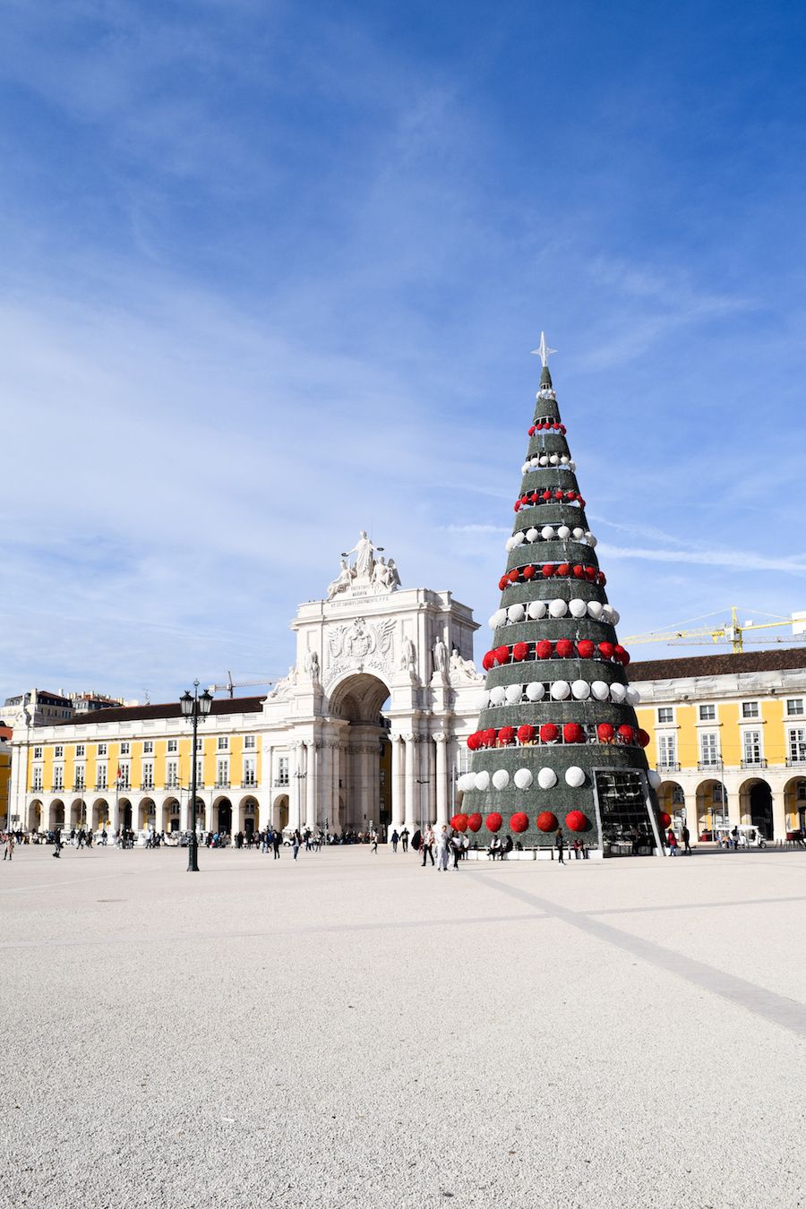 A gorgeous Christmas tree in the center of Lisbon Praça do Comércio