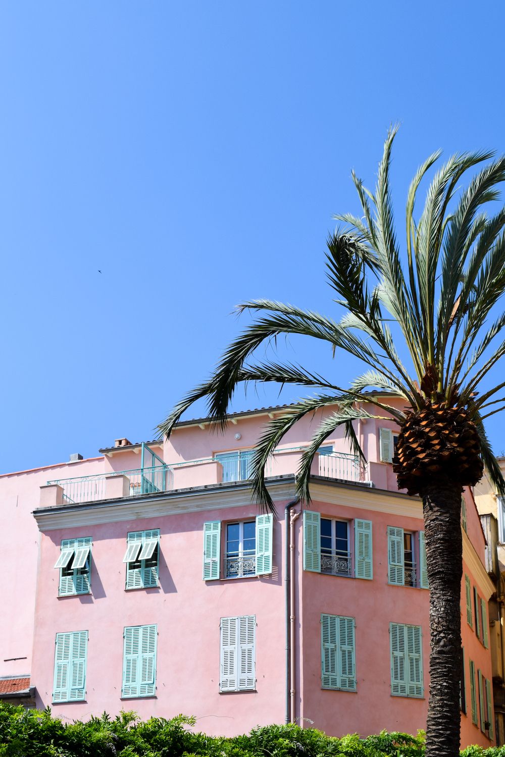 Plage des Sablettes Menton, France