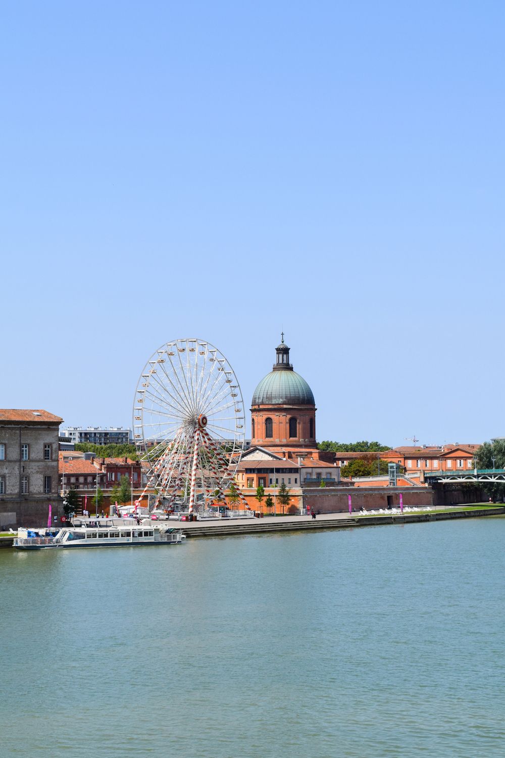 View Of Dome From Park La Daurade Toulouse