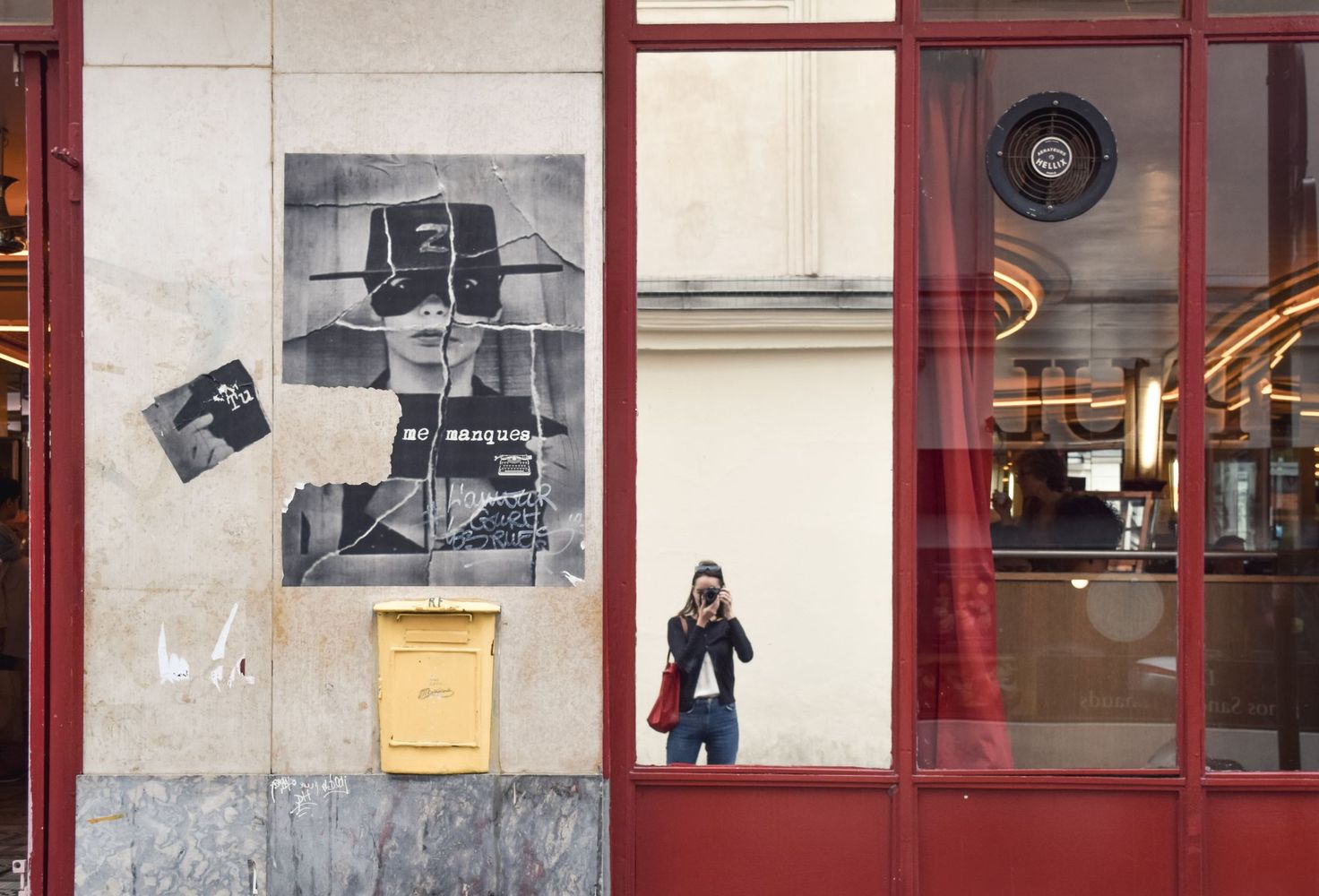 Things to do in Montmartre - Cafe Des Deux Moulins, Paris