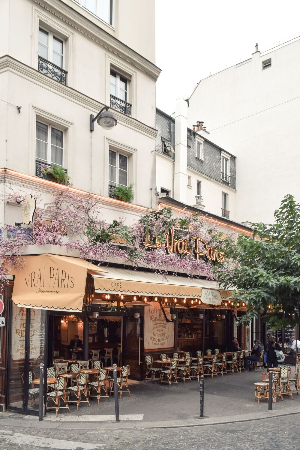 Le Vrai Paris Restaurant : An Adorable Bistrot in Montmartre