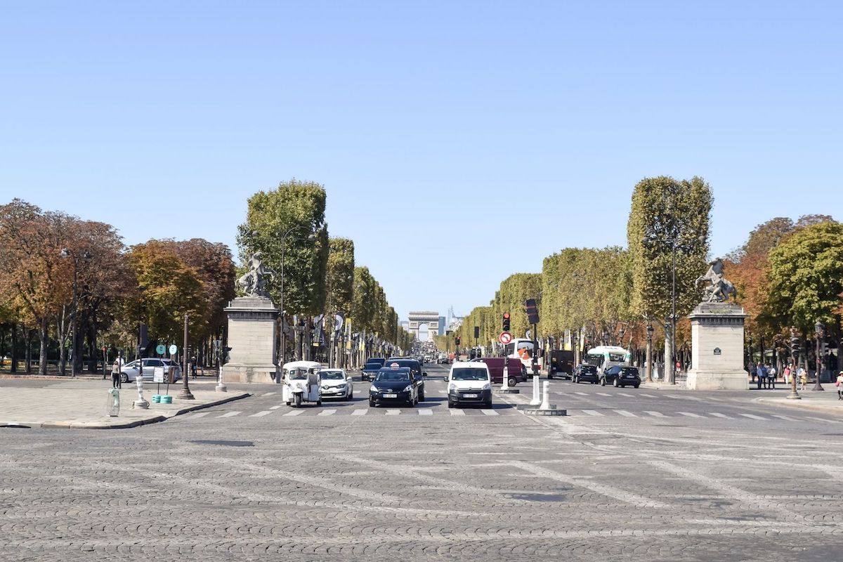 View of L'arc de Triomphe from Place De La Concorde, Paris