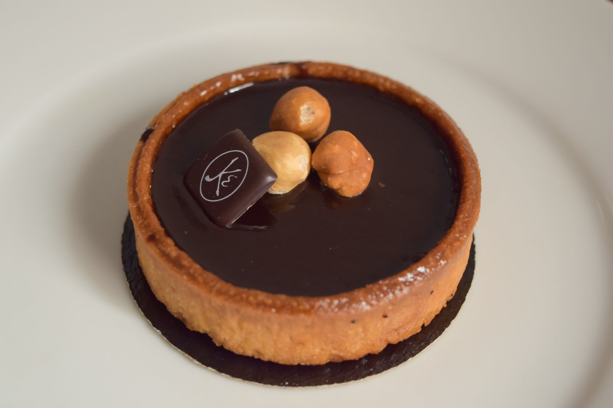 Tarte Chocolat Noisette Eric Kayser – French Pastries to Try in Paris