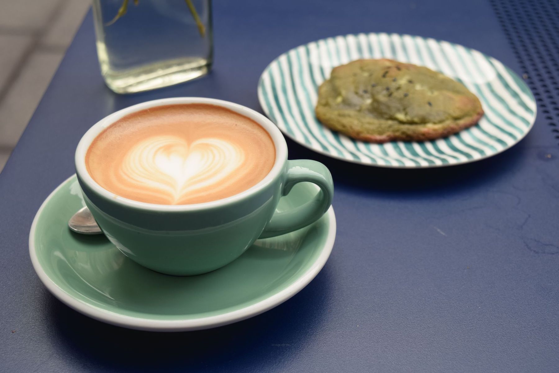 Specialty Coffee and Matcha White Chocolate Cookie at 5 Pailles Coffee, Paris