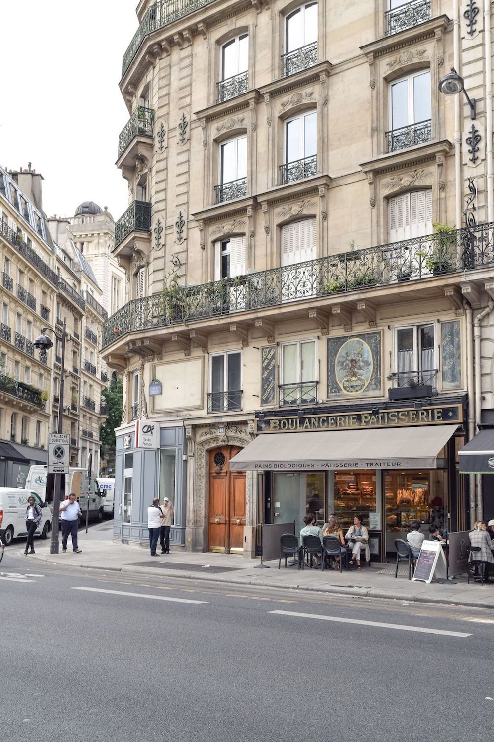 Eric Kayser Boulangerie in the Latin Quarter of Paris