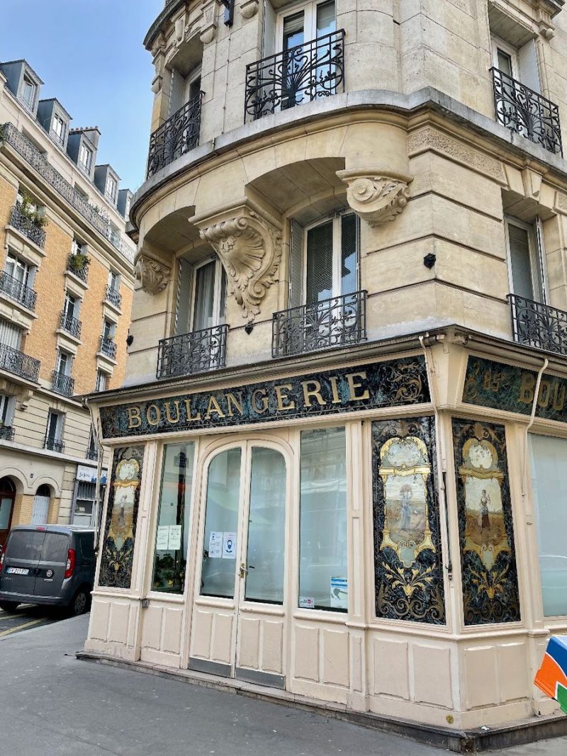 Boulangerie Bo: The Cutest Vintage Bakery in Paris’ 11th