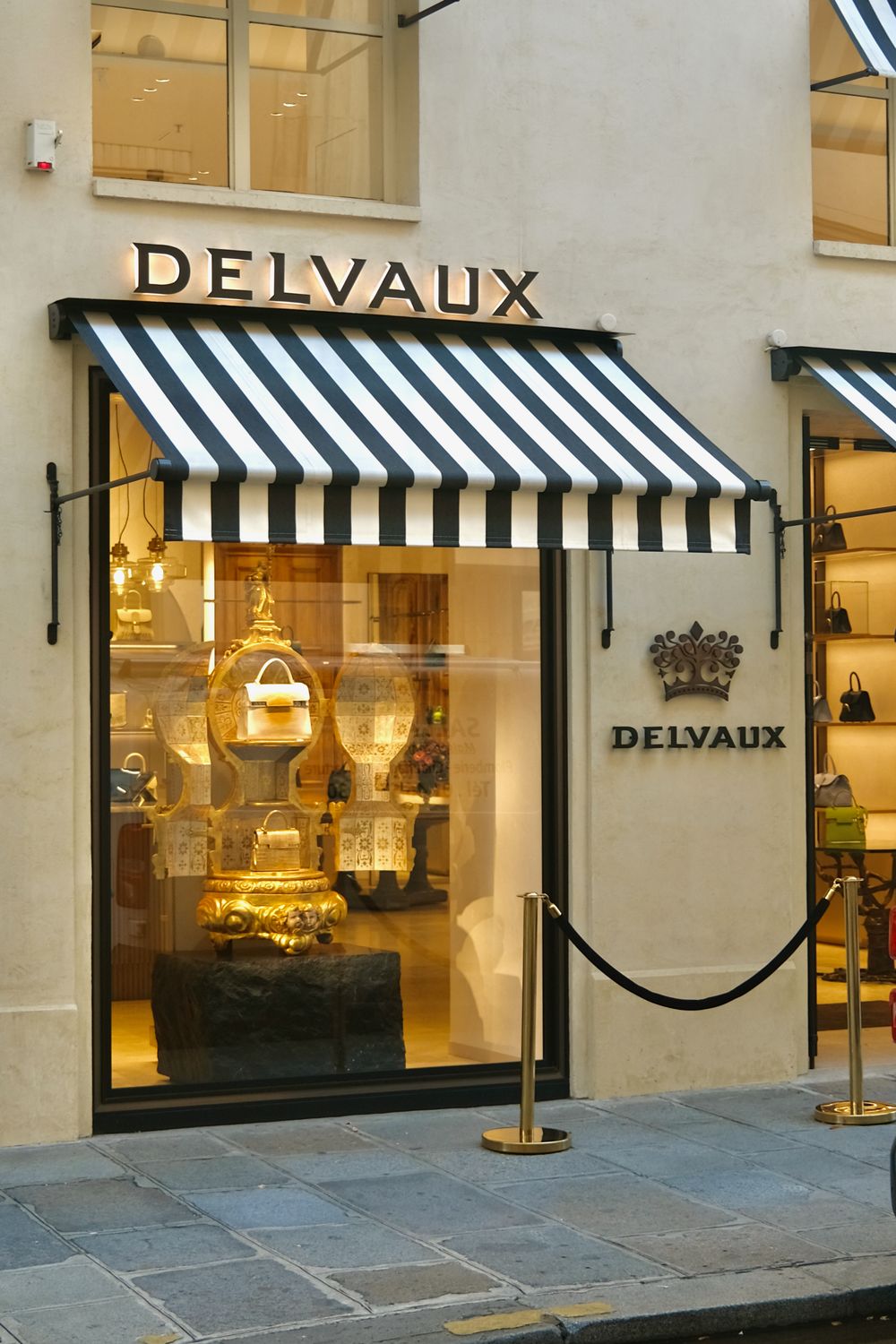 Delvaux Rue Saint-Honore Paris France shopping