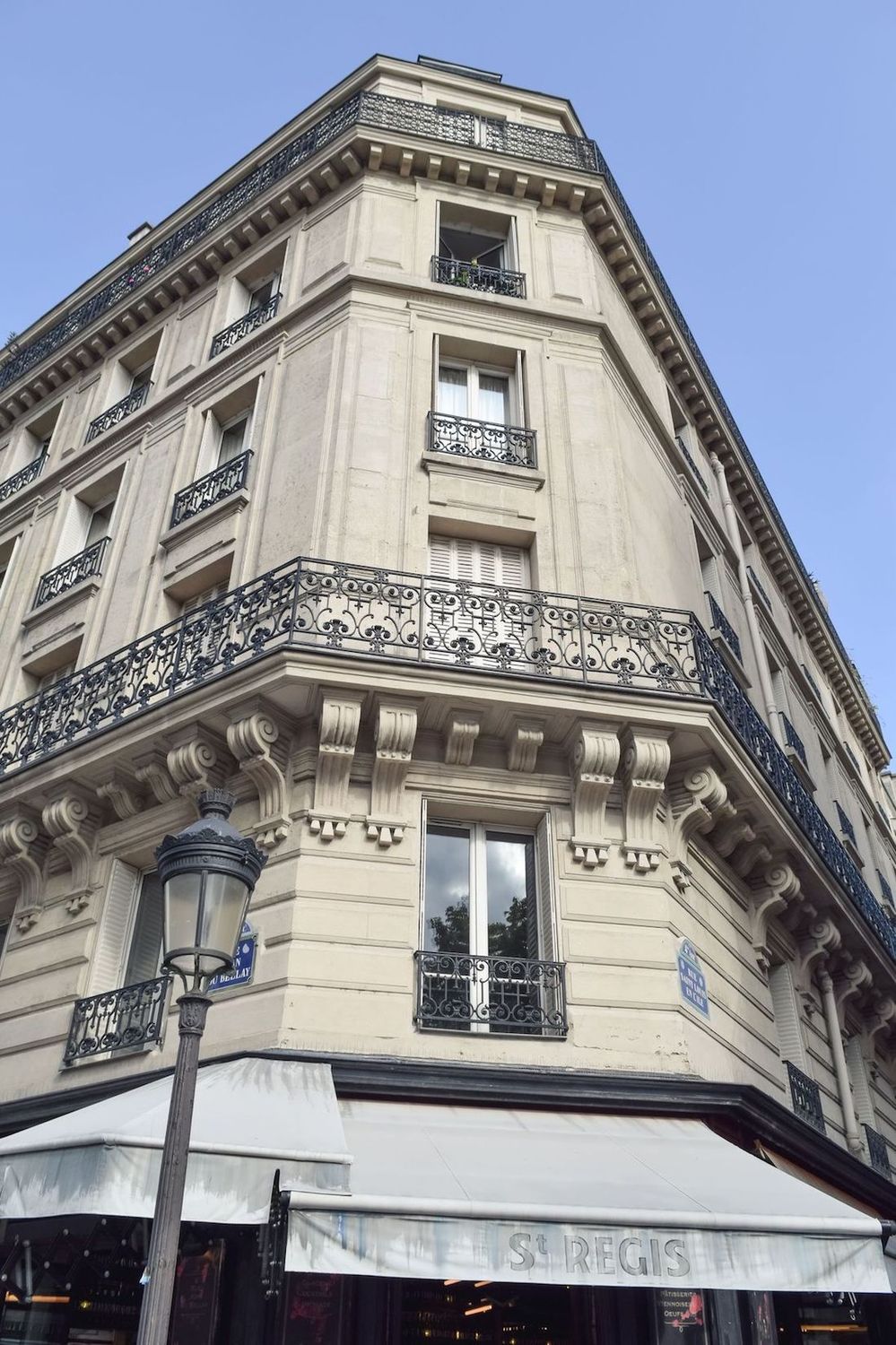 Café Saint-Régis, Île Saint-Louis, Paris