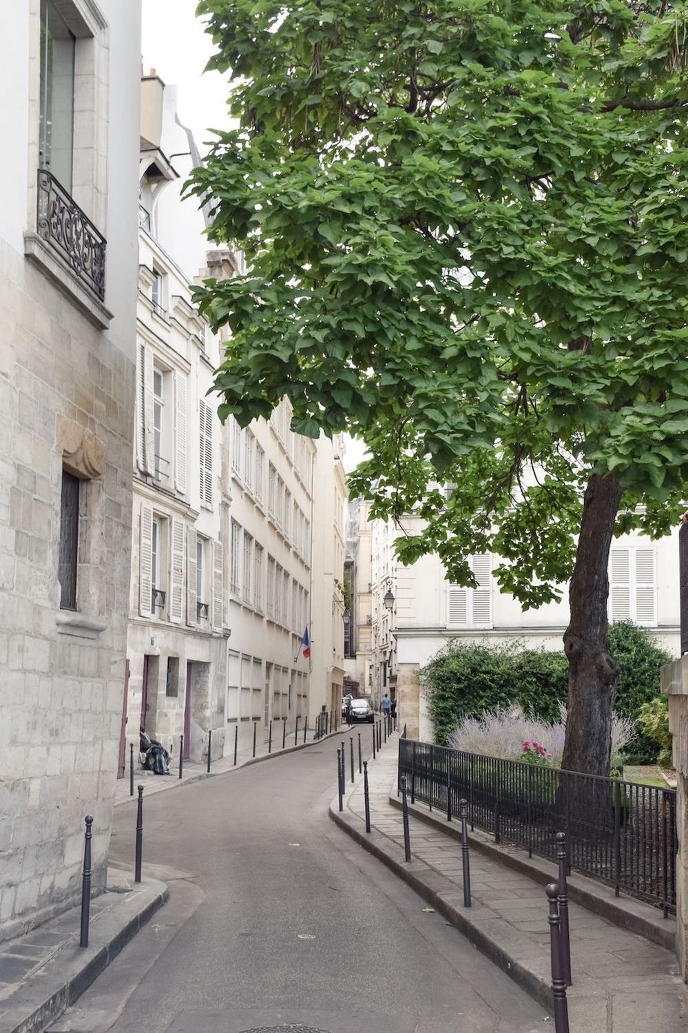 Small Park on Île de la Cité, Paris