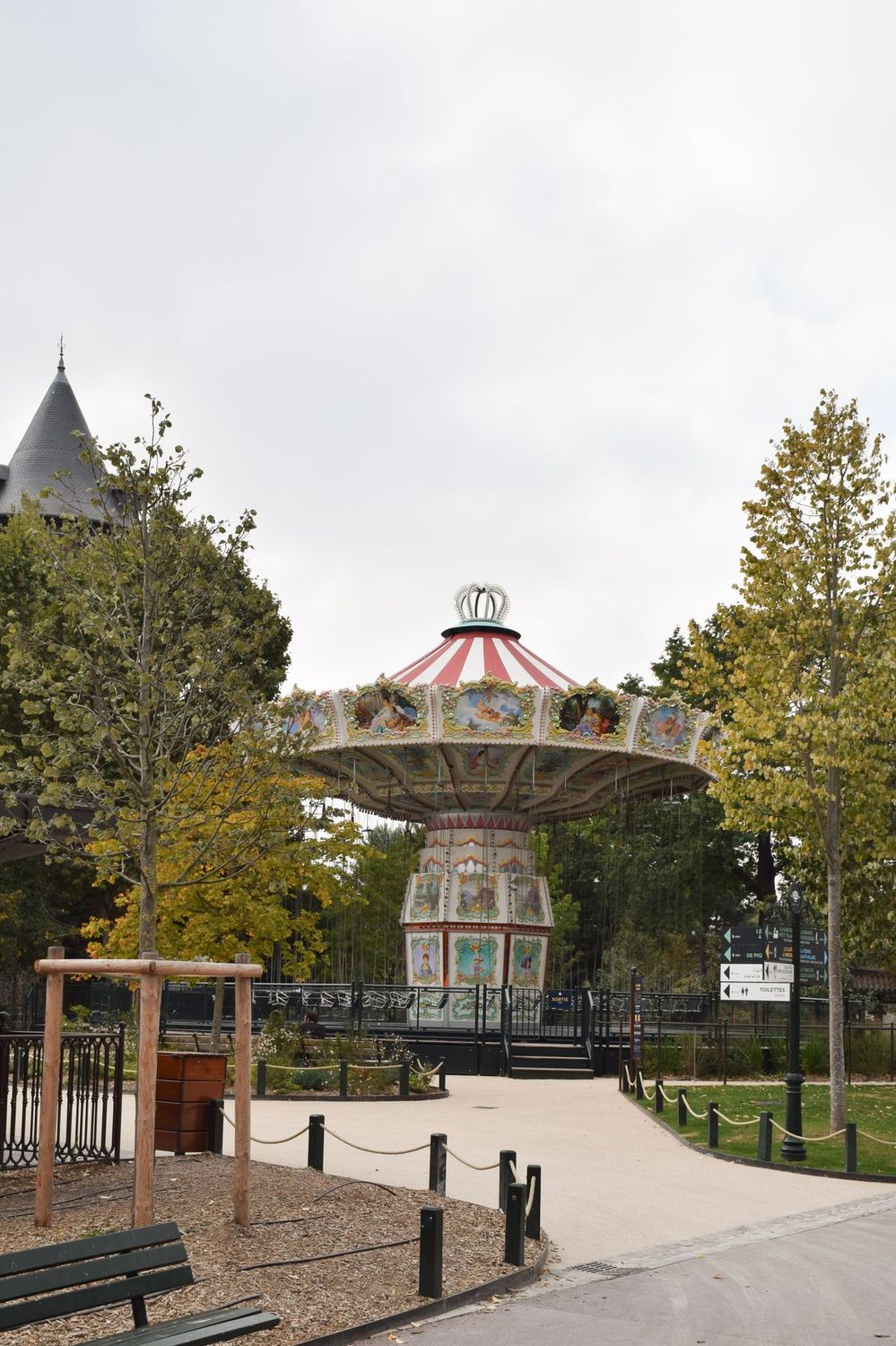 Carousel in Jardin D'Acclimatation, Paris