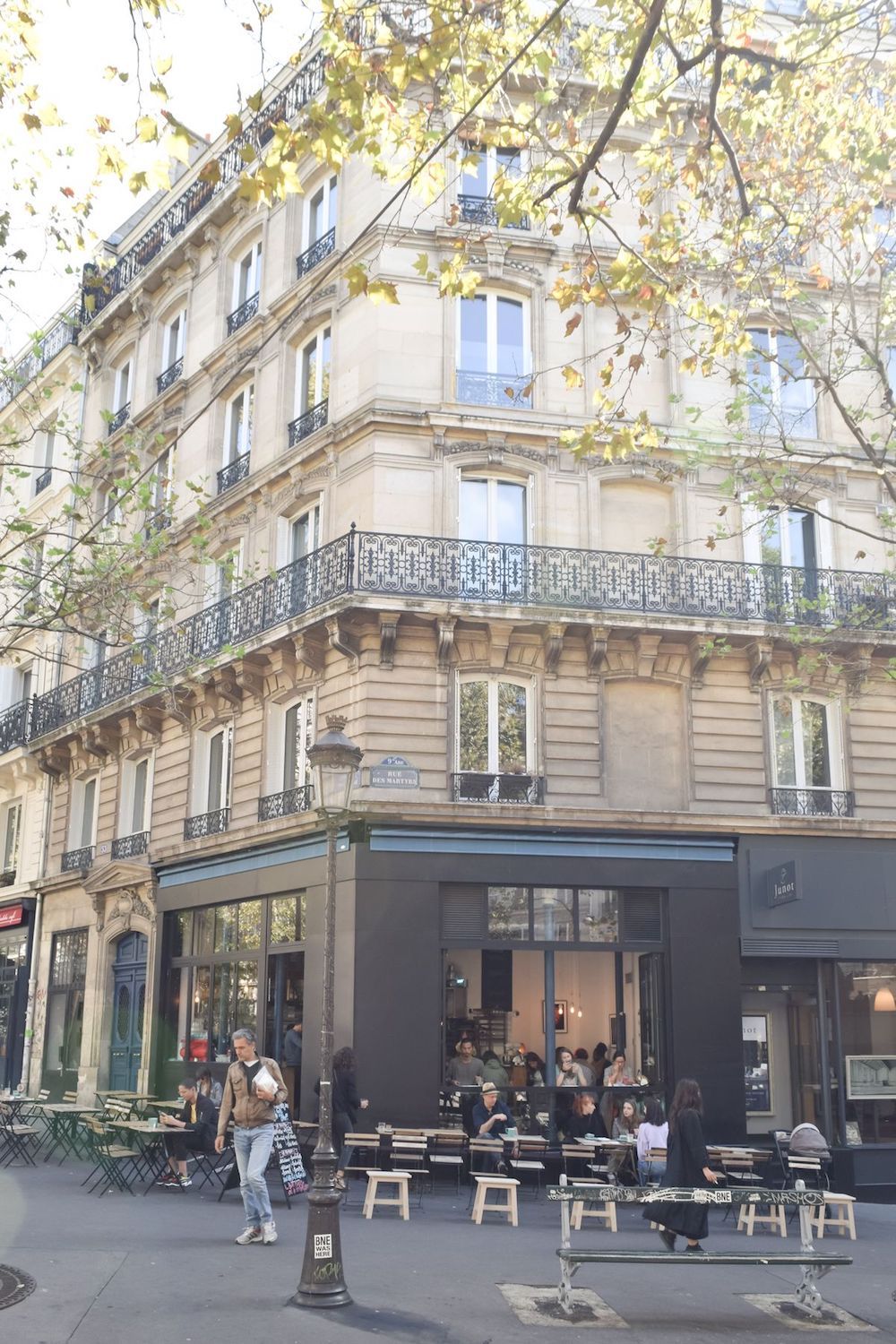 KB Cafeshop, Paris