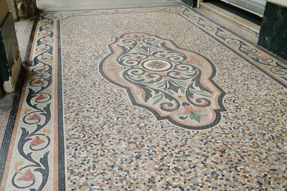 Palais Royal floor tile Paris_DSCF4458