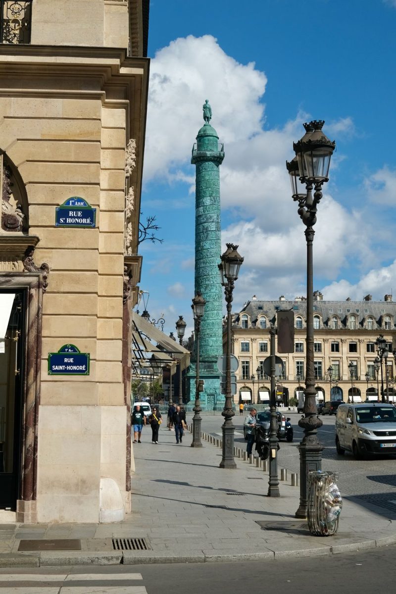 Place Vendôme: a storied history and cluster of fine jewelers, Paris: a ...