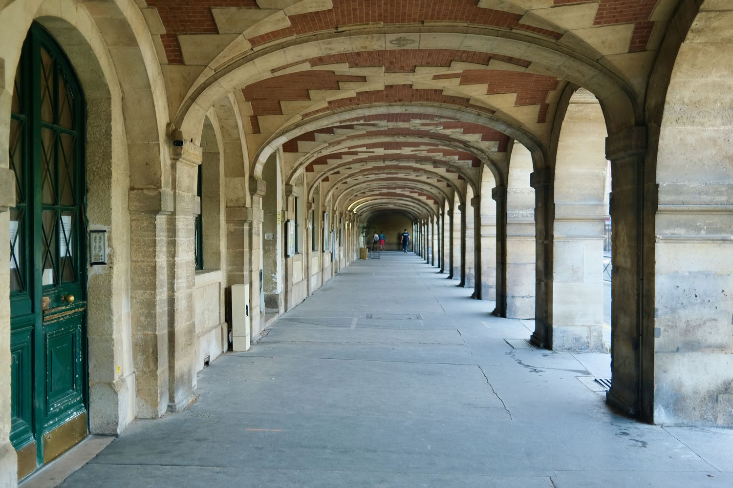 Place des Vosges Paris_DSCF4722