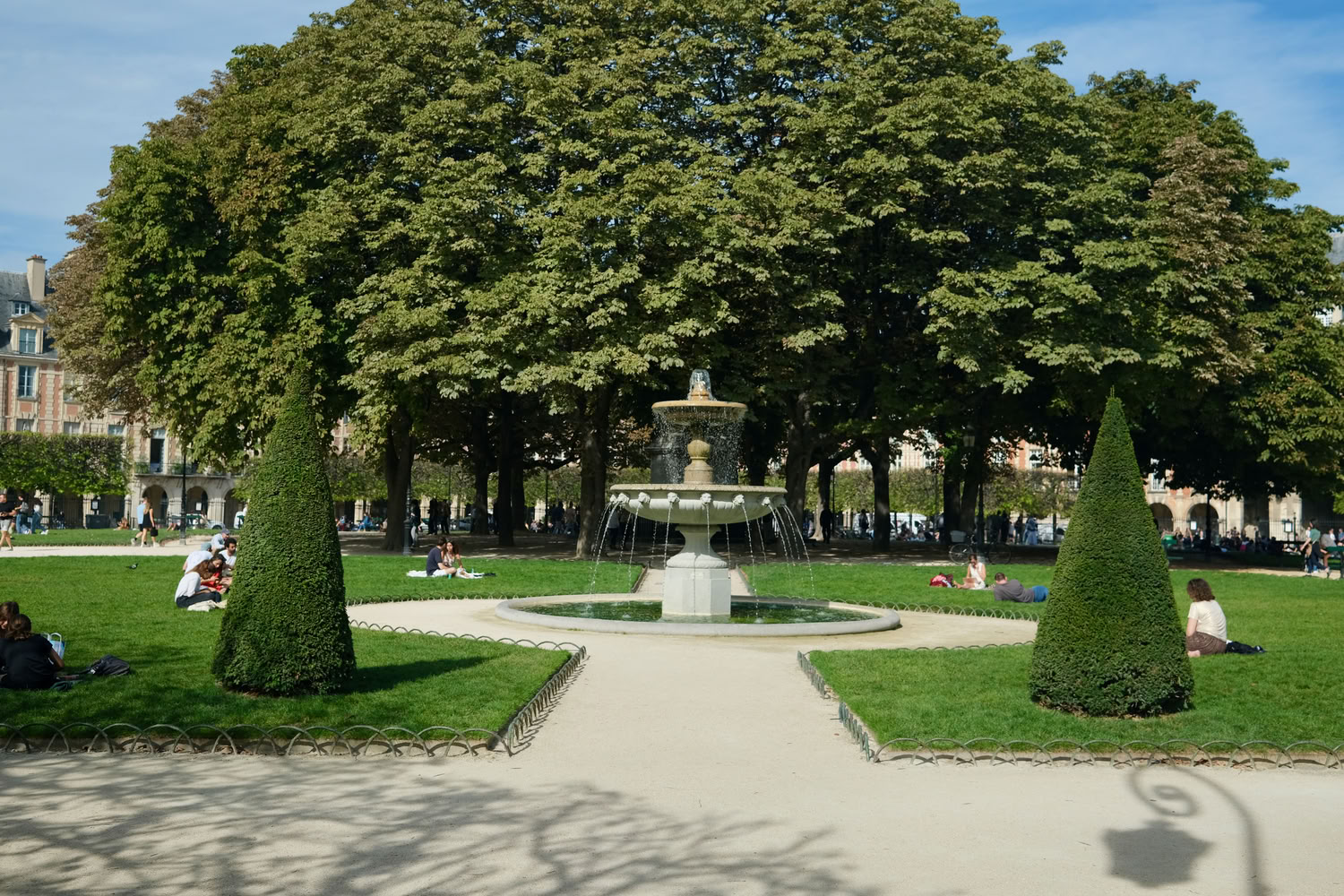 Place des Vosges Paris_DSCF4726