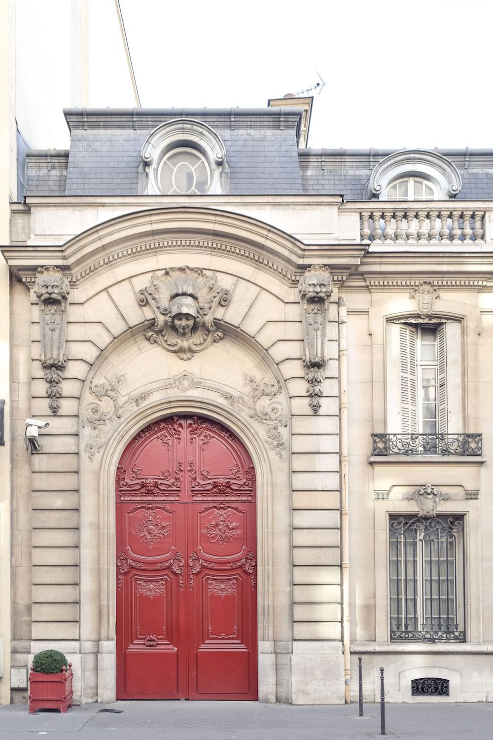 Faubourg Saint Honore in Paris - History