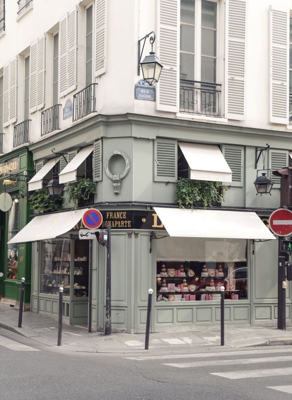 Best Macarons in Paris: Ladurée, Paris