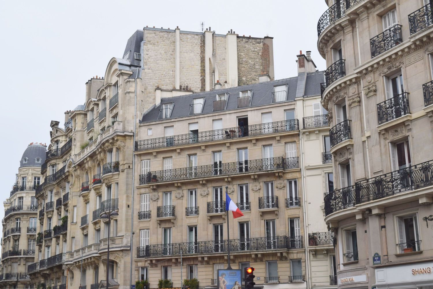 What is the Richest Neighborhood in Paris?
