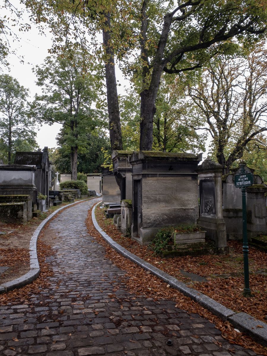 Père Lachaise Cemetery