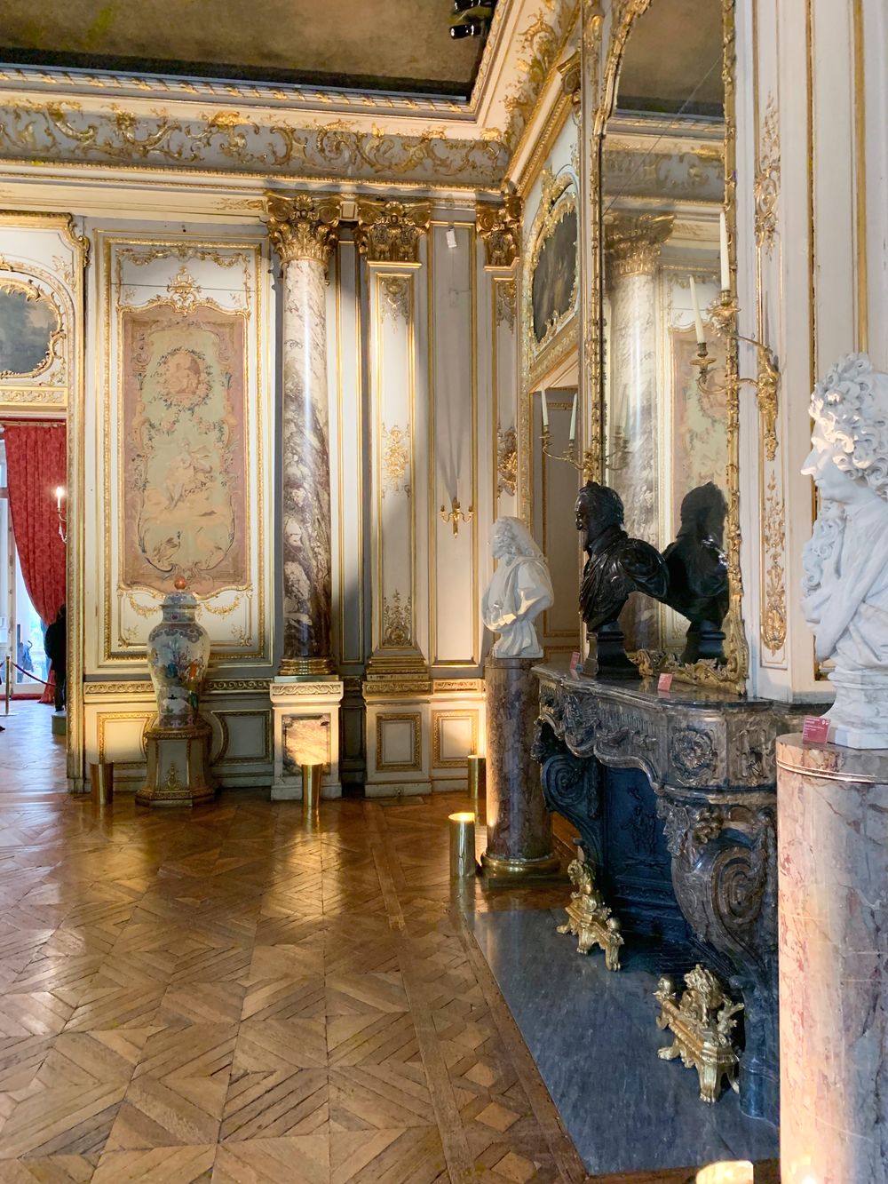 Marble reception room at the Jacquemart-André Museum