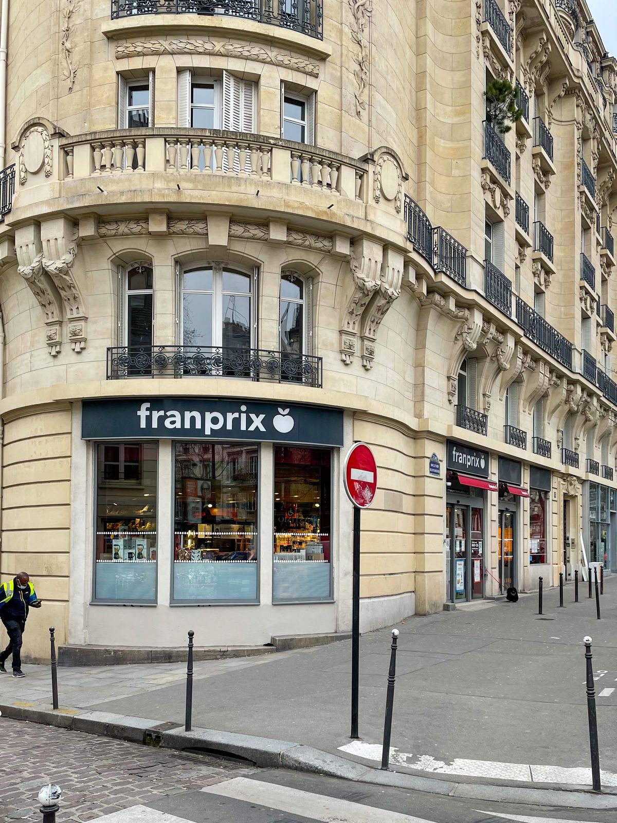 Franprix in Paris - Tips for Grocery Shopping In France