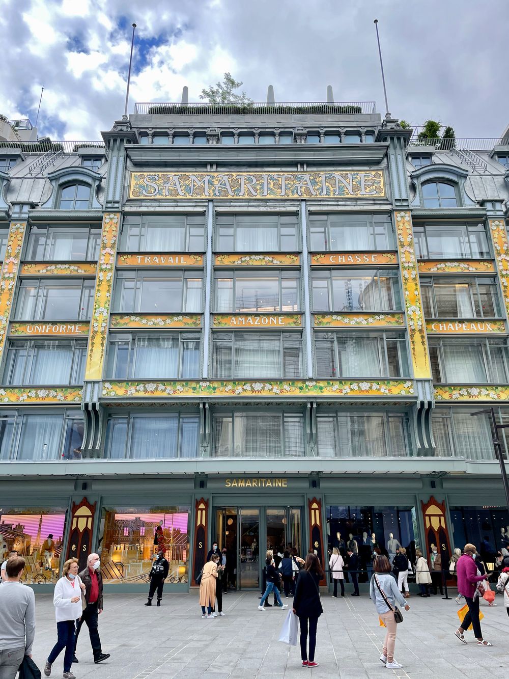 La Samaritaine, Beloved French Department Store, Reopens in Paris