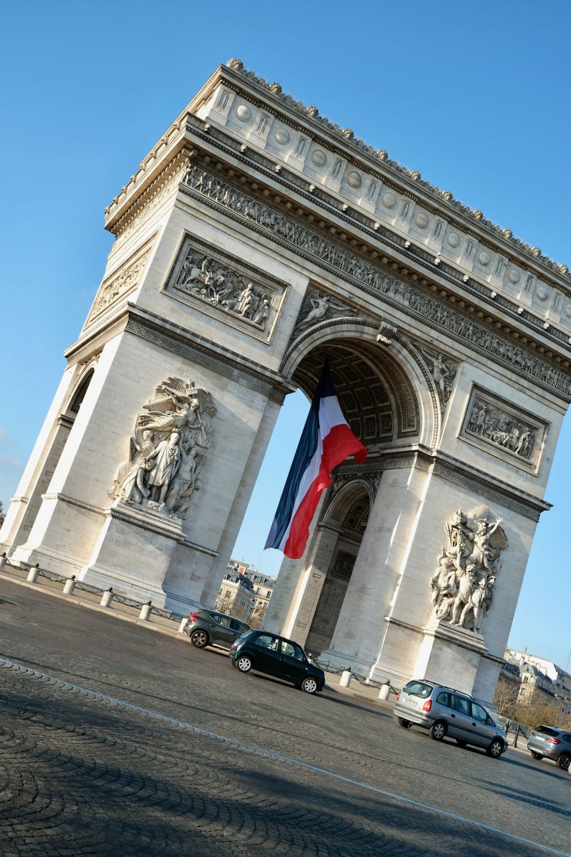 Arc de Triomphe Paris France_DSCF0915