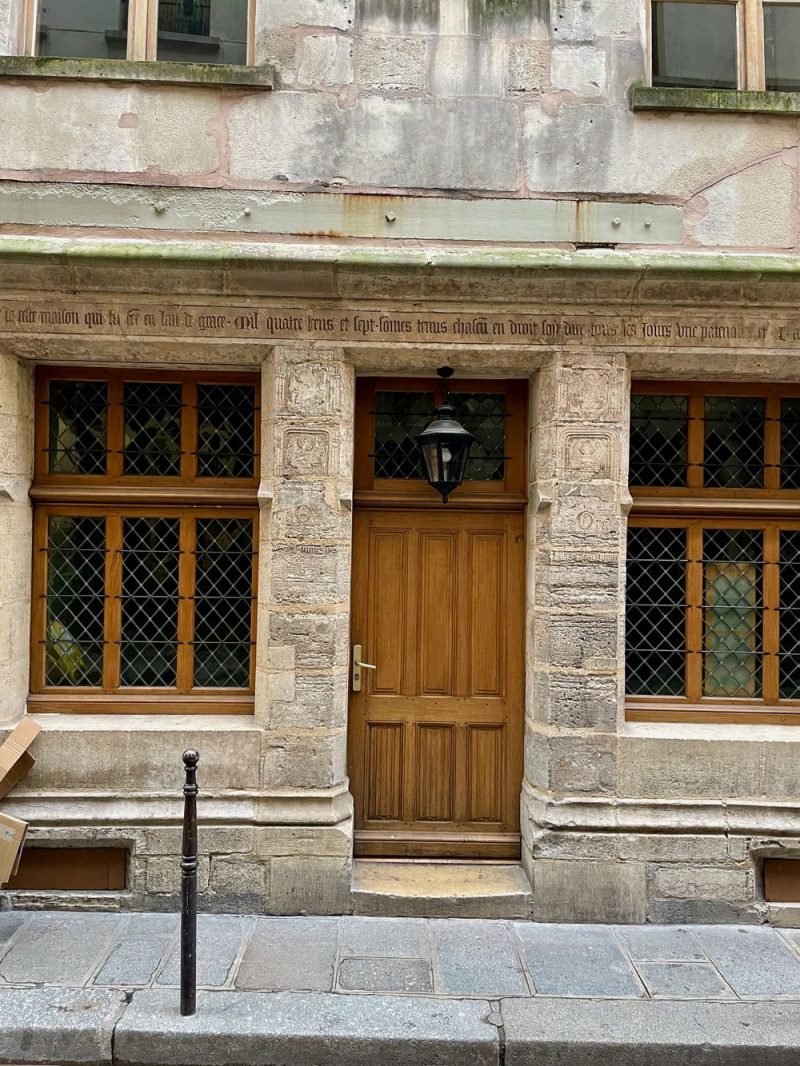 Maison Nicolas Flamel – the oldest house in Paris