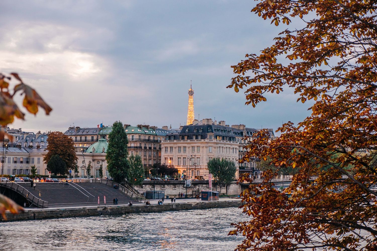 Paris in fall travel tips