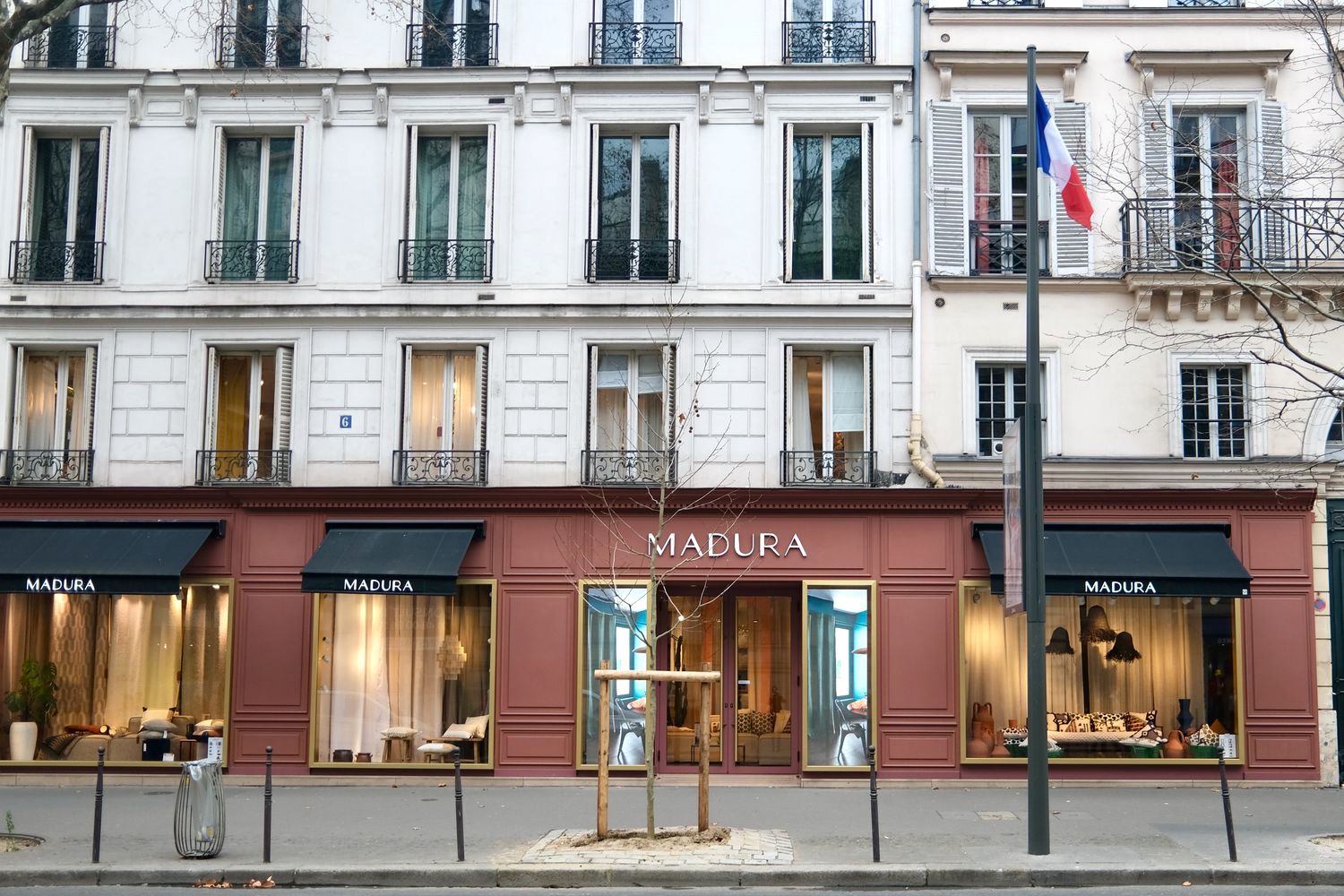 Buying an apartment in Paris DSCF2132
