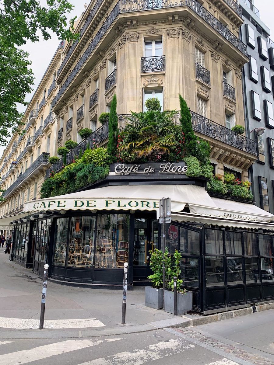 Cafe de Flore Paris closed during pandemic IMG_6252