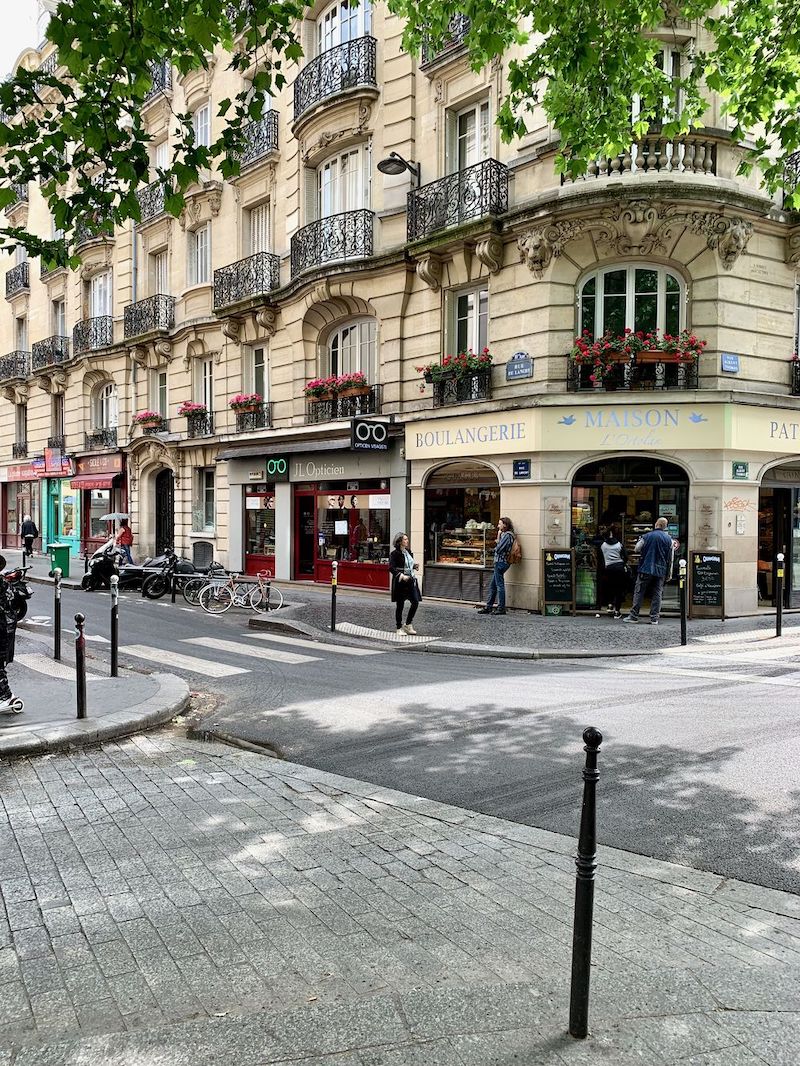 Canal Saint-Martin Neighborhood Guide Paris