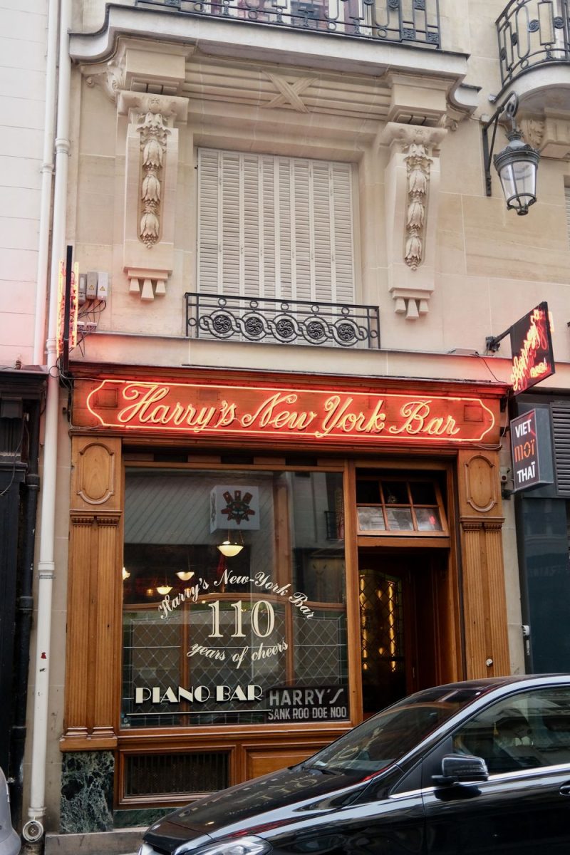 Harry’s New York Bar: an iconic cocktail bar in Paris