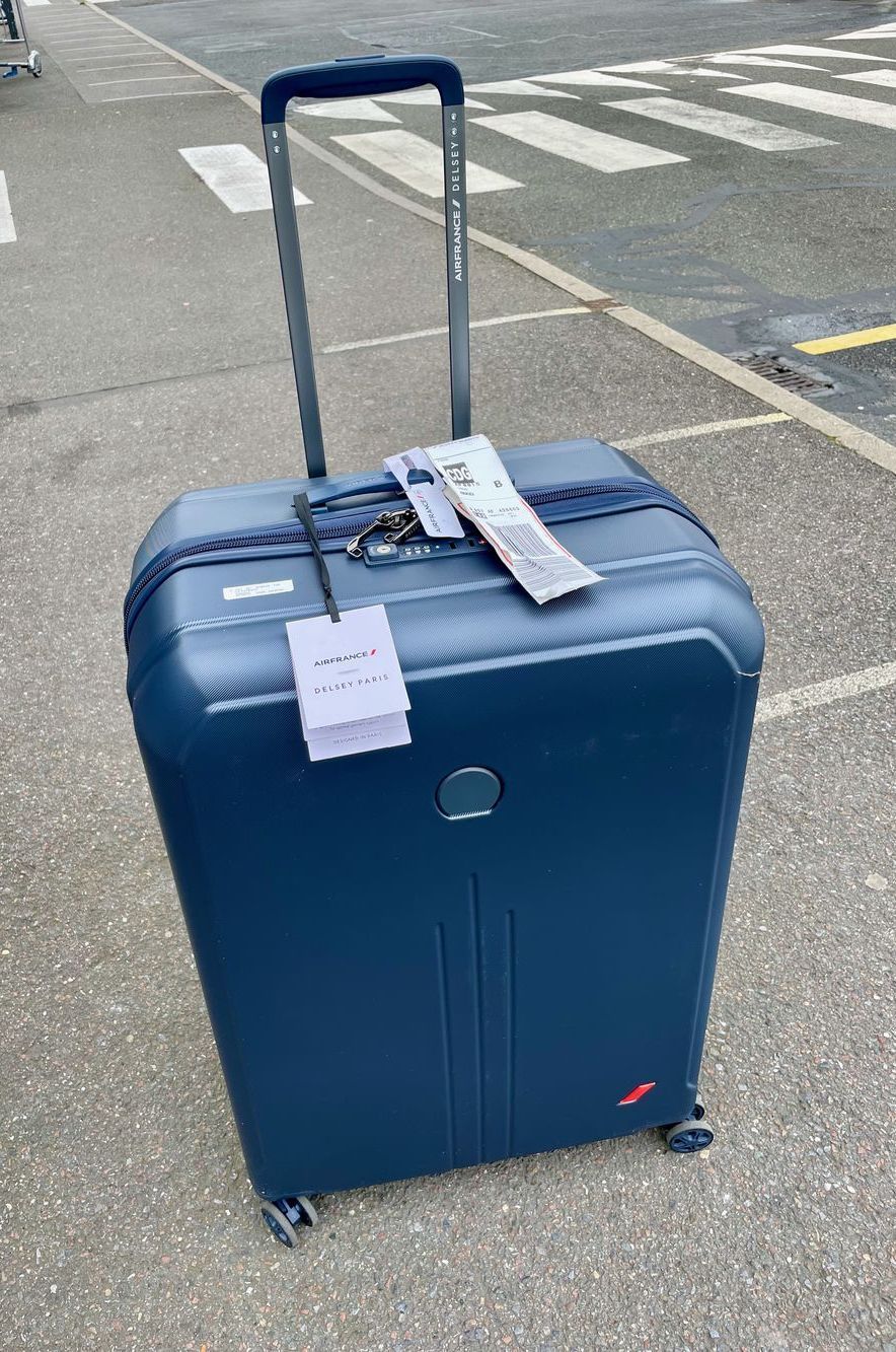 Air france store baggage damage