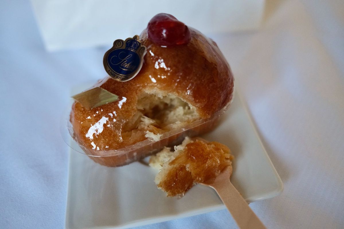 Baba au Rhum Stohrer Paris_DSCF3688