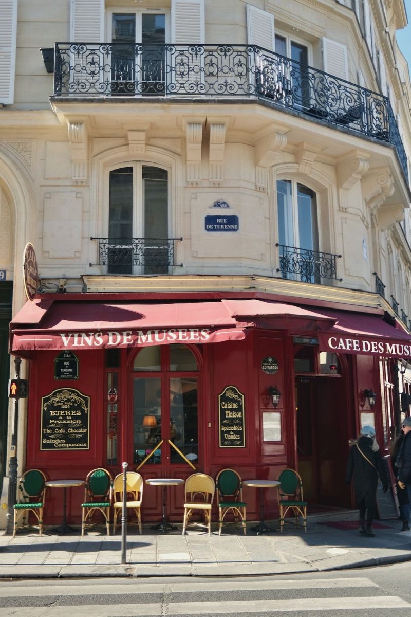23 Best Cafés in Paris, France