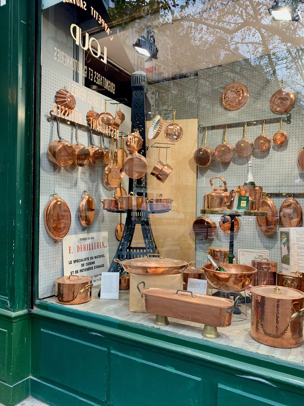 E. DEHILLERIN Cookware stores in Paris Frabce