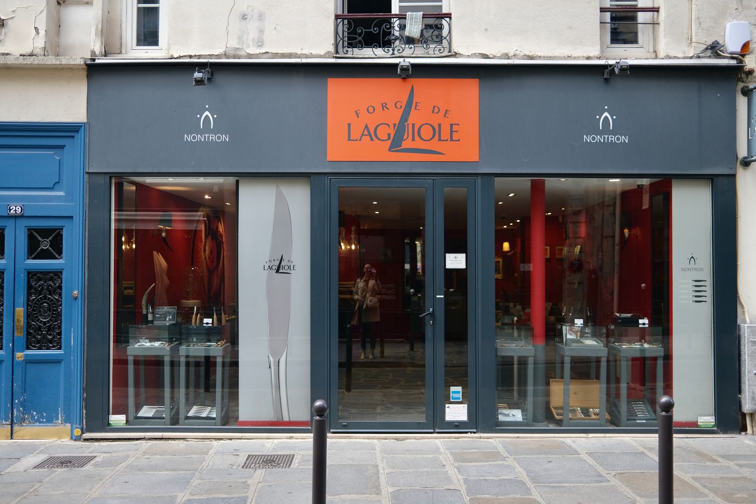 Forge de Laguiole Paris Knife shop