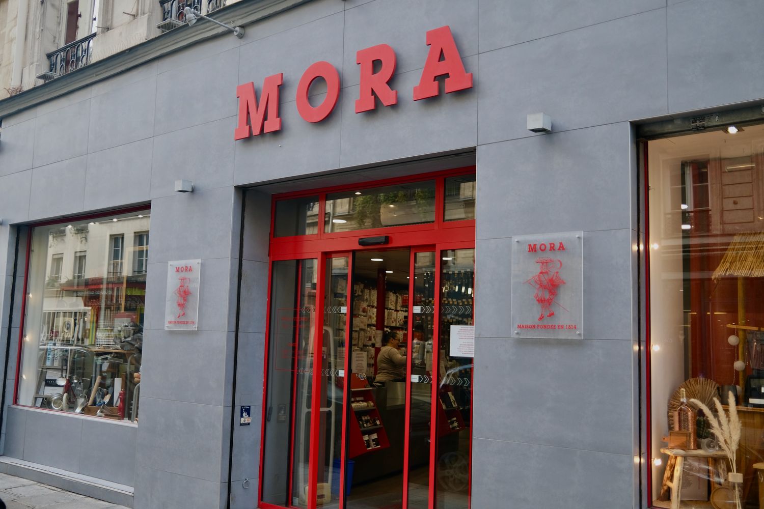 Mora Paris store