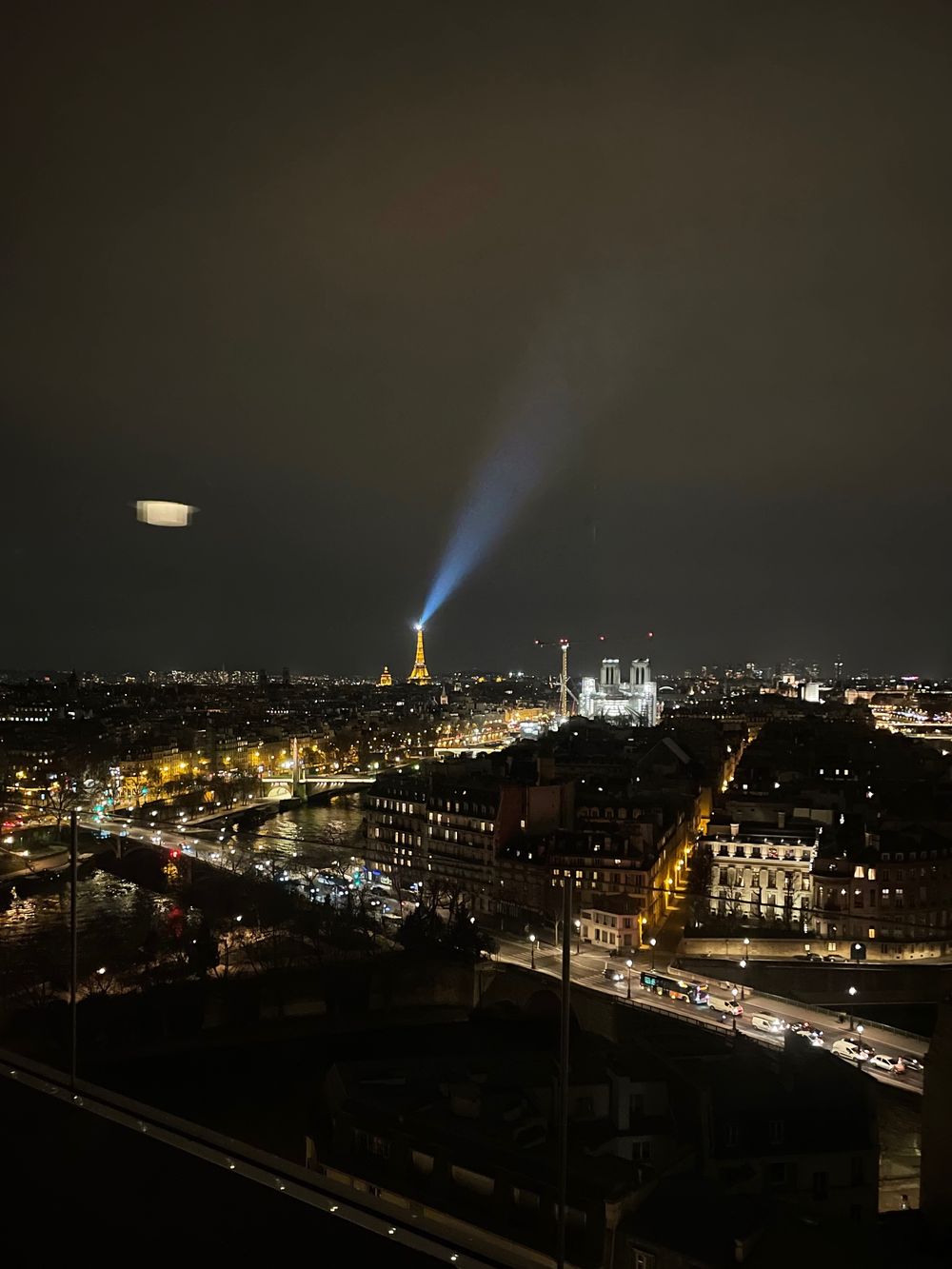 Rooftop bars Paris Bonnie restaurant