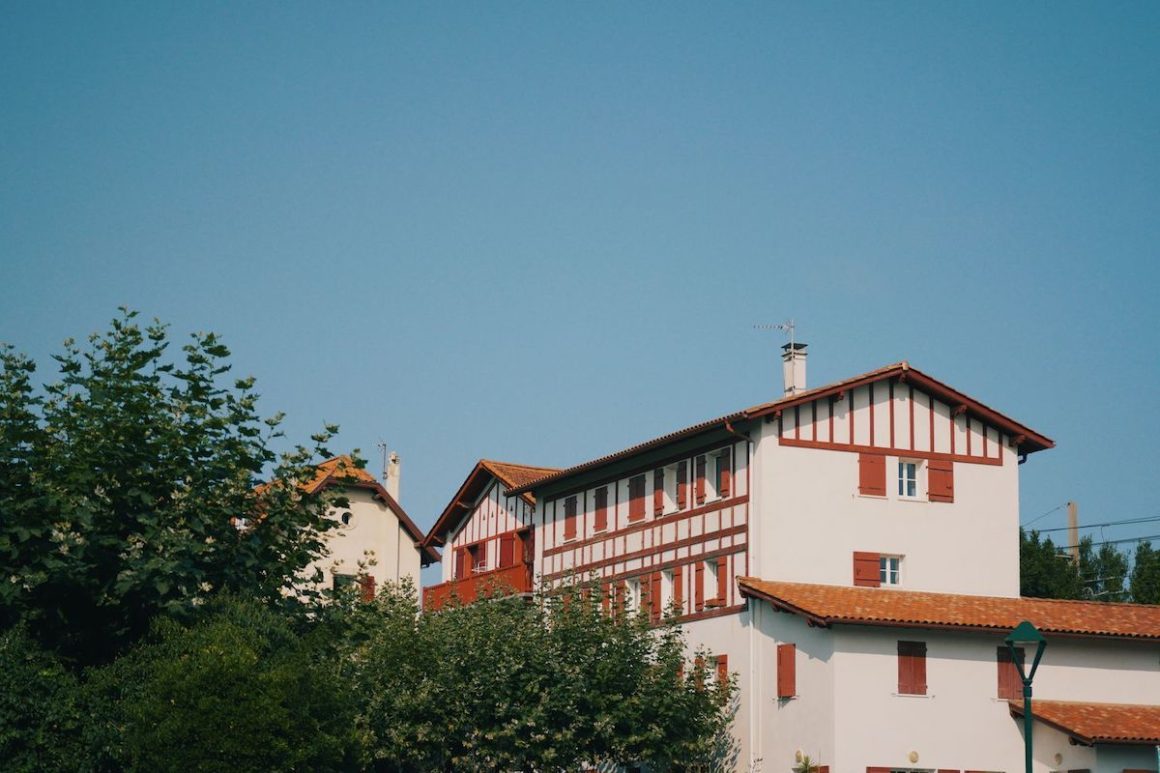 Basque architecture