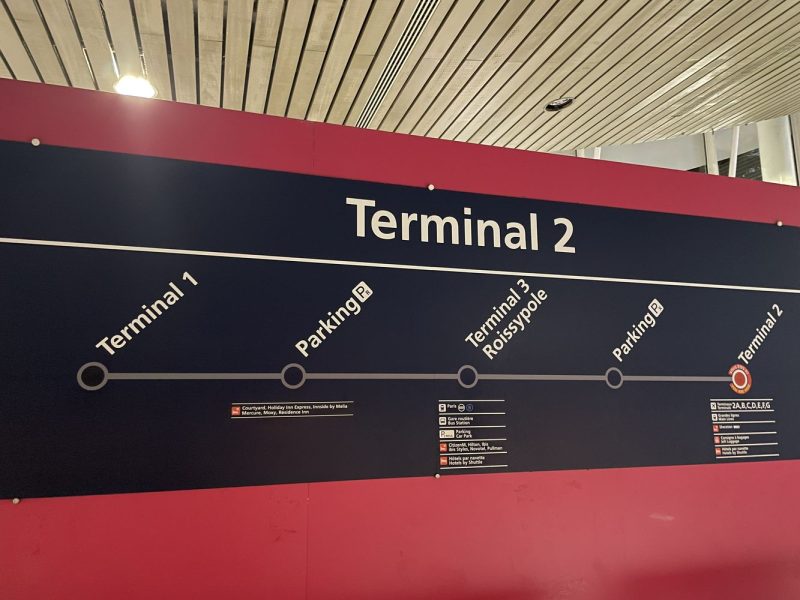 How to Find and Take the CDGVal Airport Shuttle in Paris
