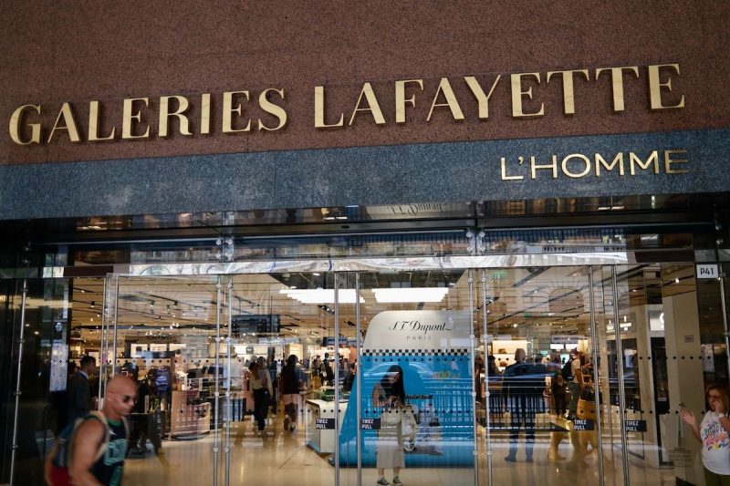 yeezy 380 galerie lafayette